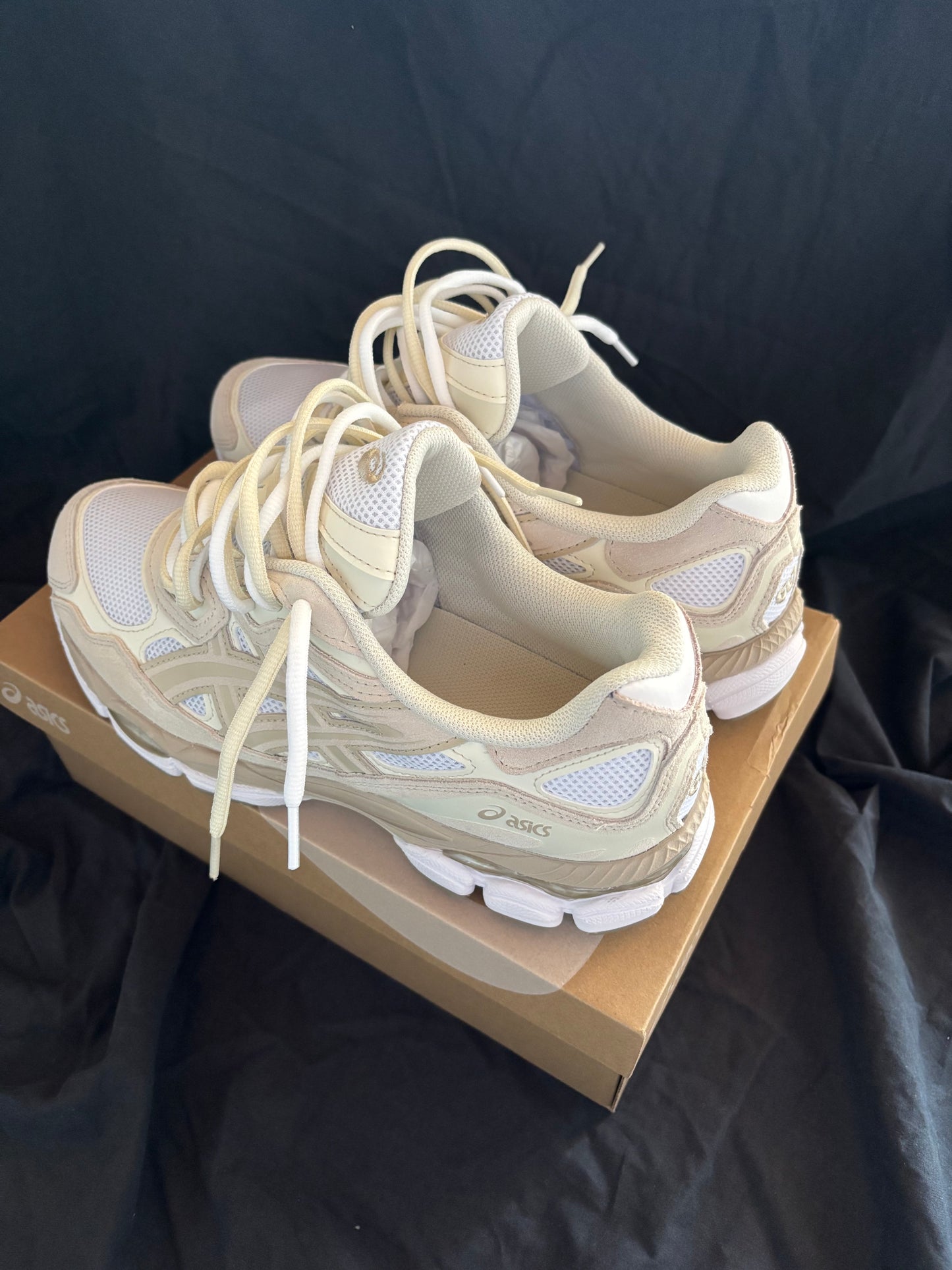 ASICS GEL NYC CREME