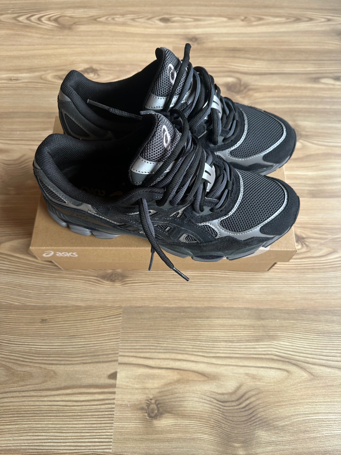 ASICS GEL NYC BLACK
