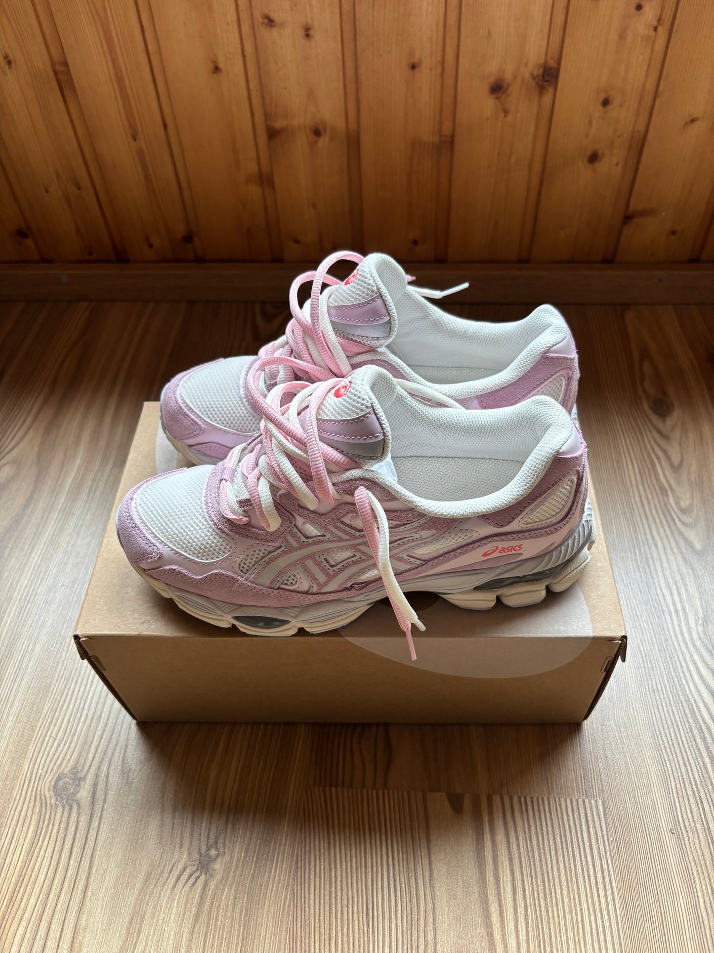 ASICS GEL NYC ROSE
