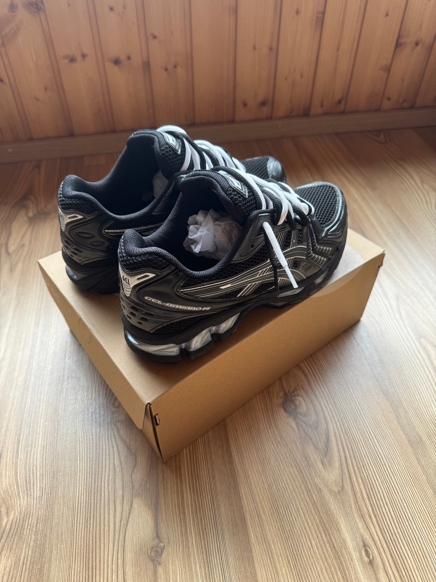 ASICS GEL KAYANO 14 BLACK
