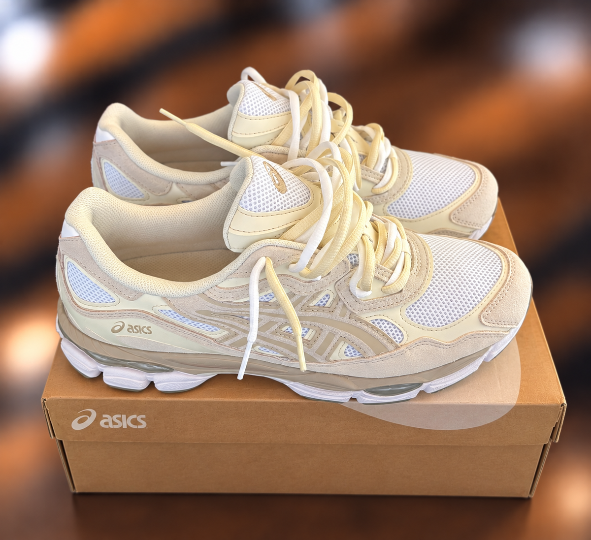 ASICS GEL NYC CREME