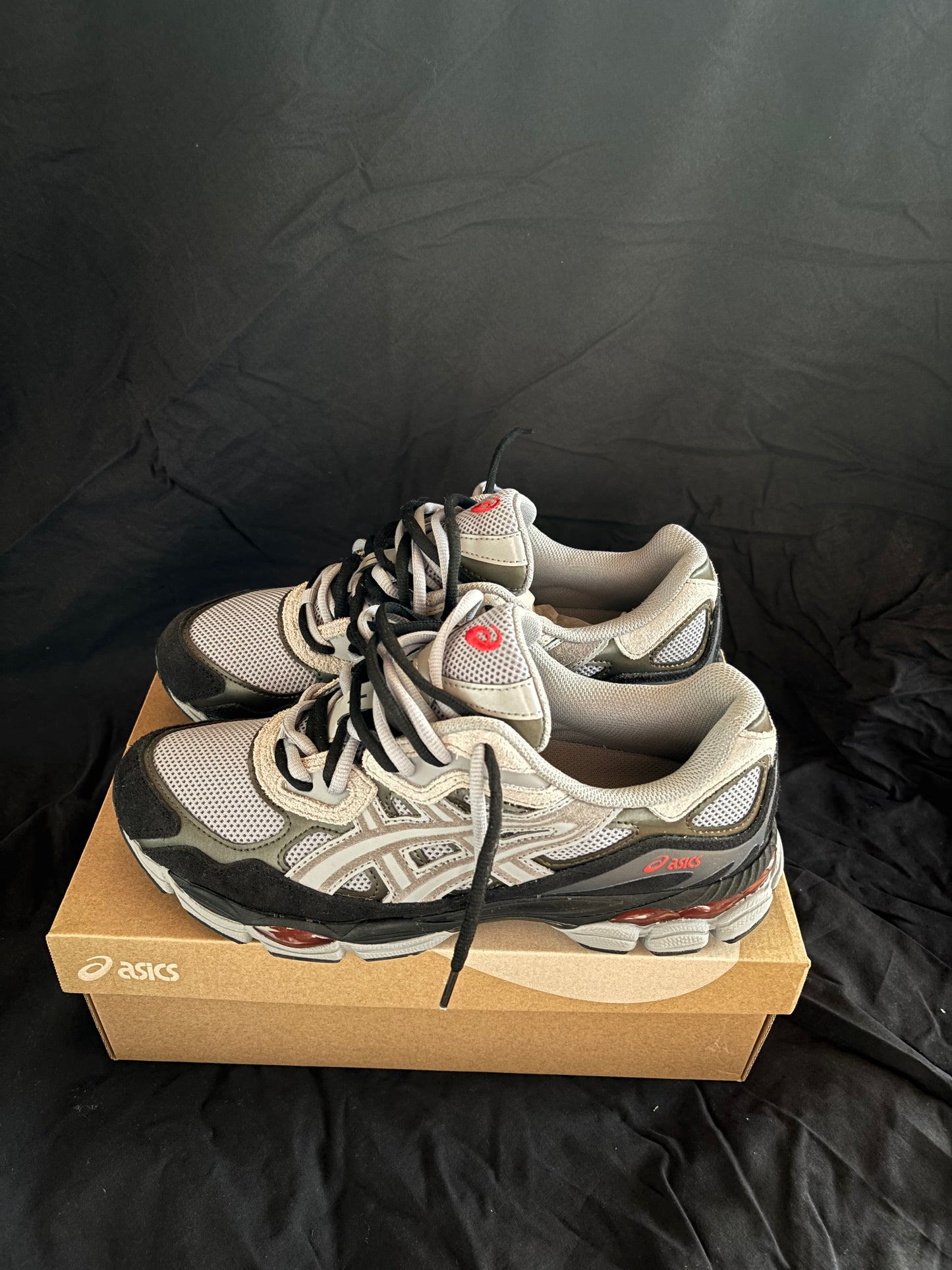 ASICS GEL NYC GRAVEL