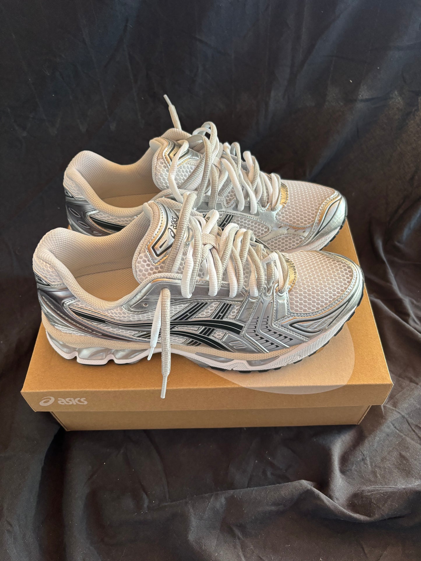 ASICS GEL KAYANO 14 WHITE/SILVER