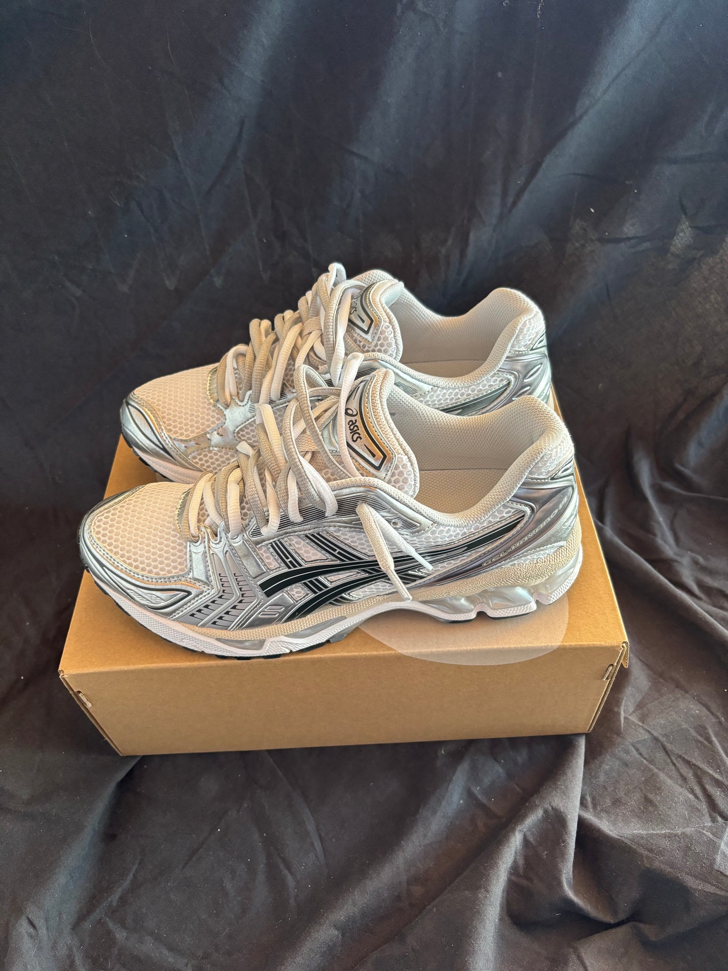ASICS GEL KAYANO 14 WHITE/SILVER