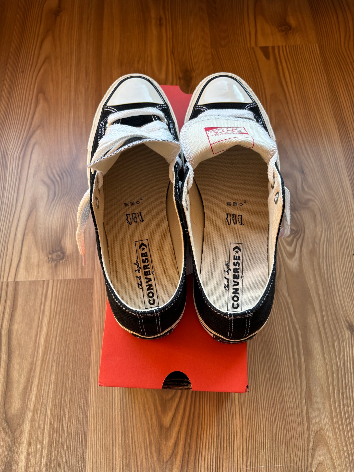 Converse Mihara