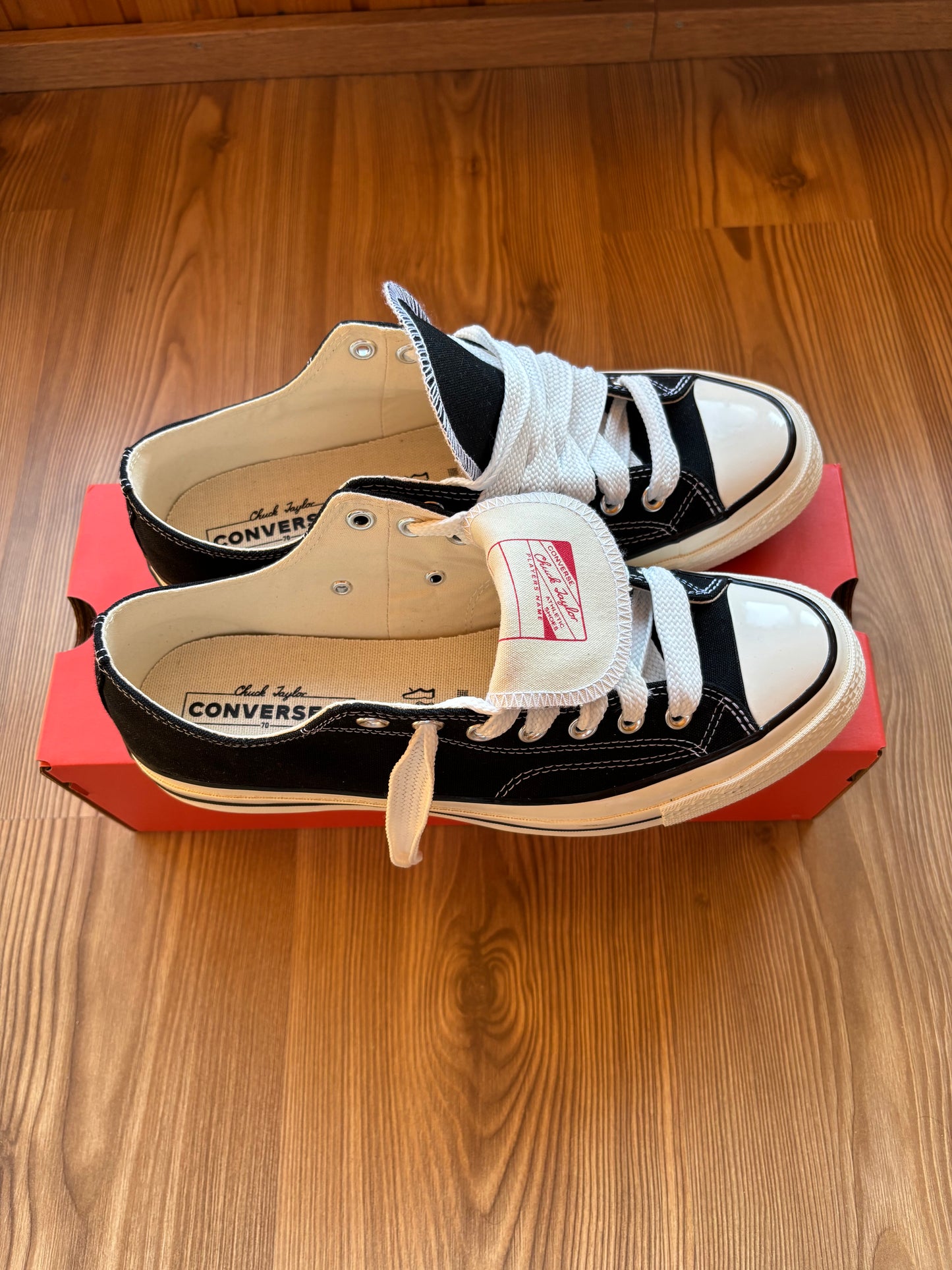 Converse Mihara