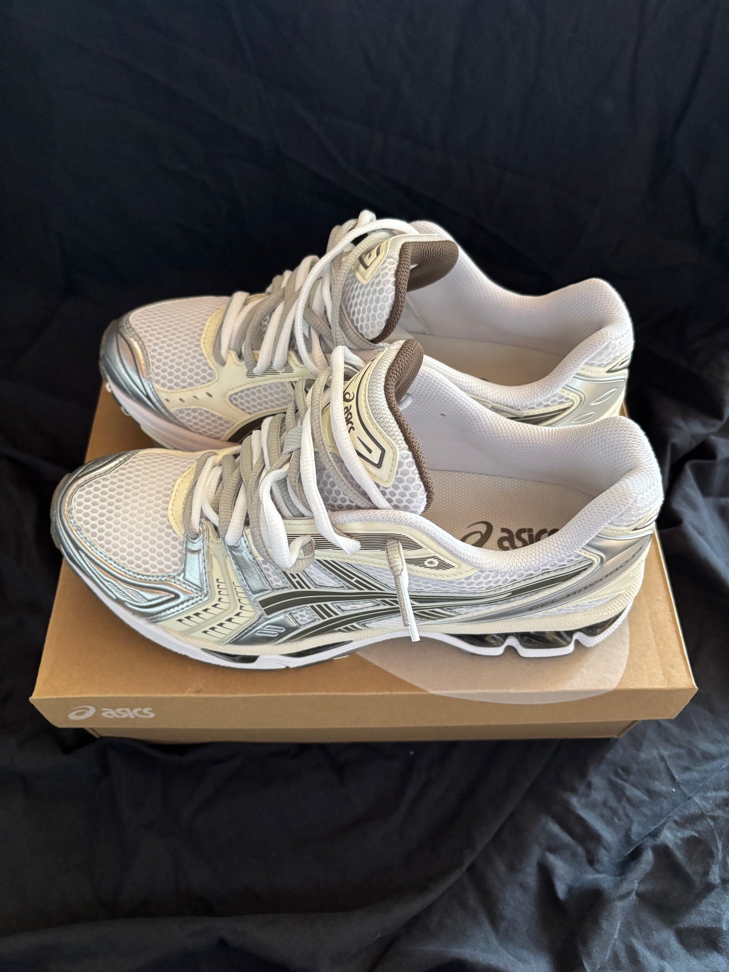 ASICS GEL KAYANO 14 IVORY