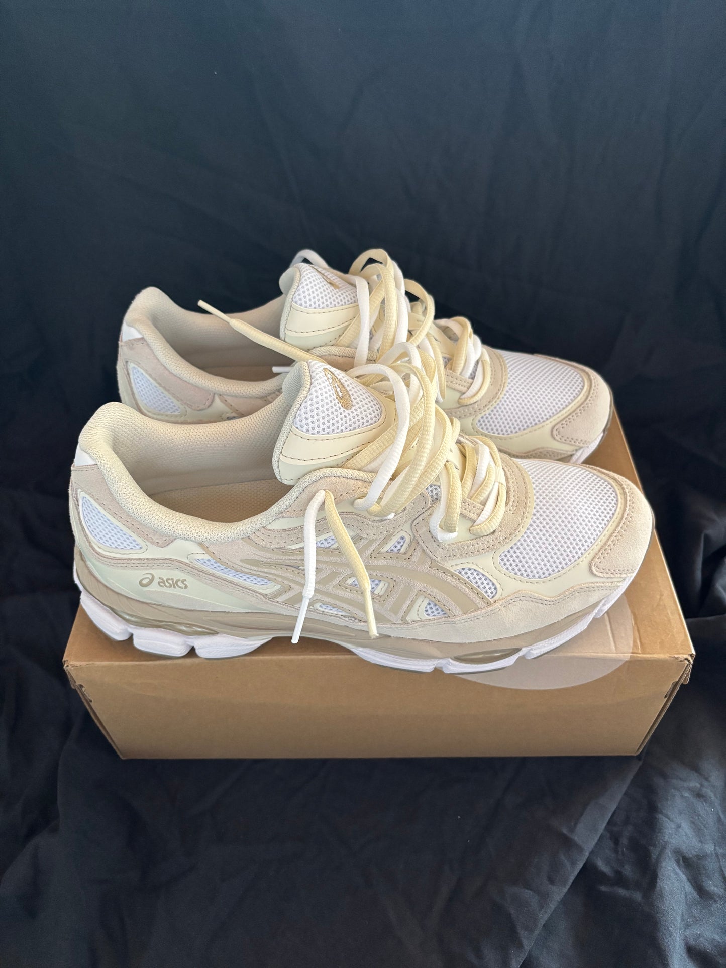 ASICS GEL NYC CREME